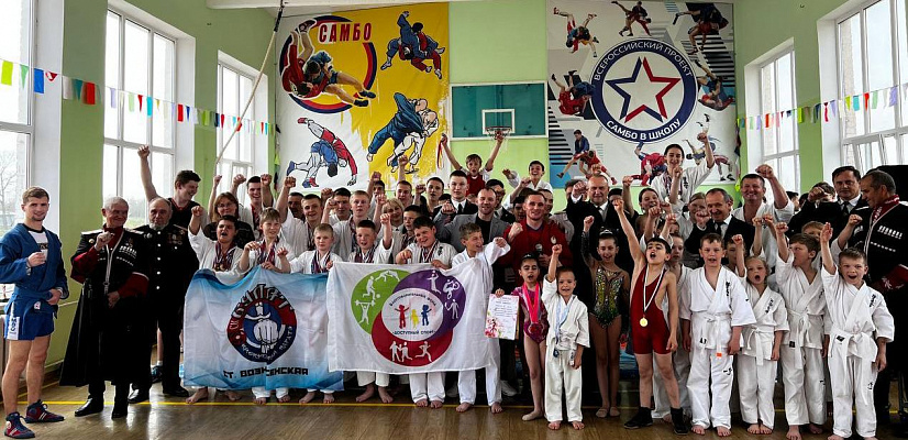 «Единая Россия» в рамках реализации партийных проектов «Детский спорт» и «Zа самбо» продолжает оказывать поддержку спортшколам